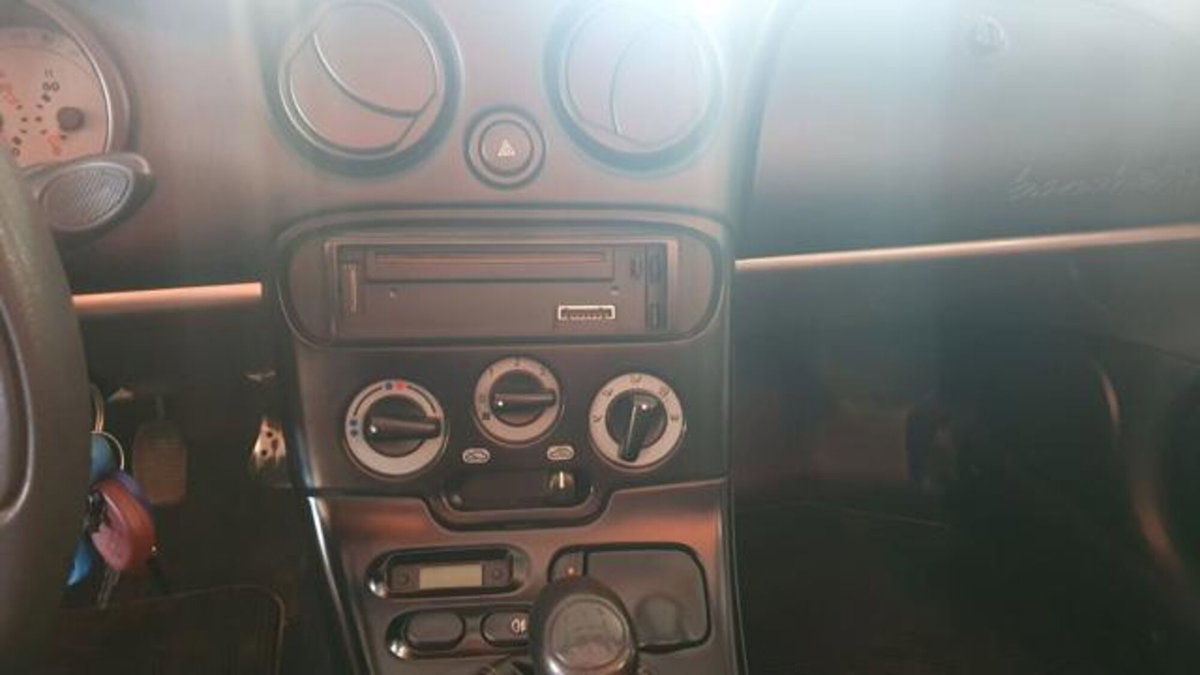 Fiat barchetta 1.8 16V (6)