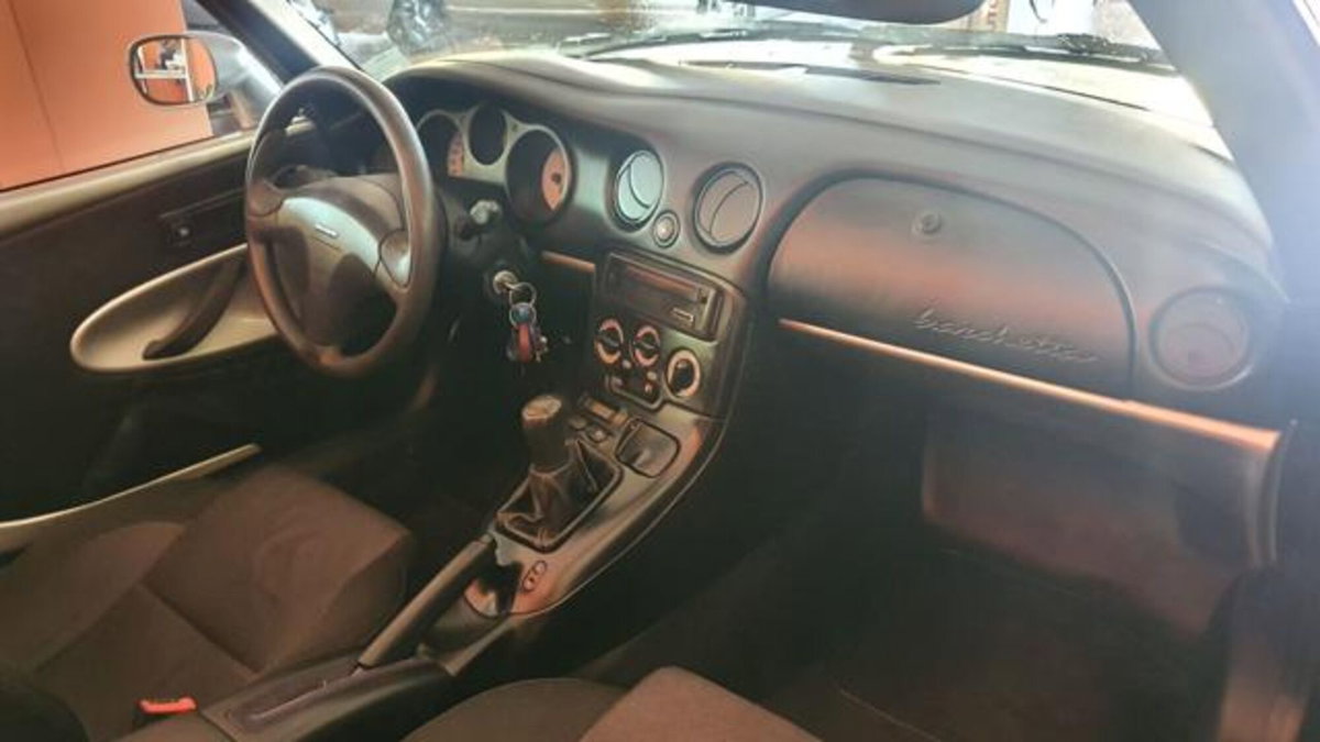 Fiat barchetta 1.8 16V (9)