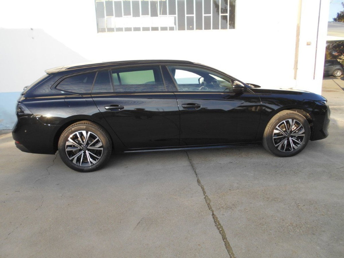 Peugeot 508 SW BlueHDi 130 Stop&Start Allure (11)