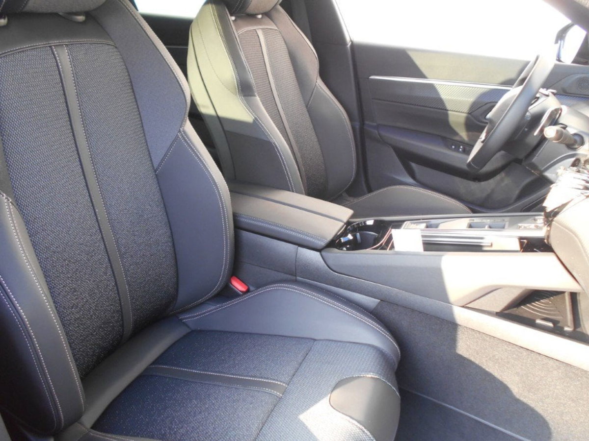 Peugeot 508 SW BlueHDi 130 Stop&Start Allure (14)
