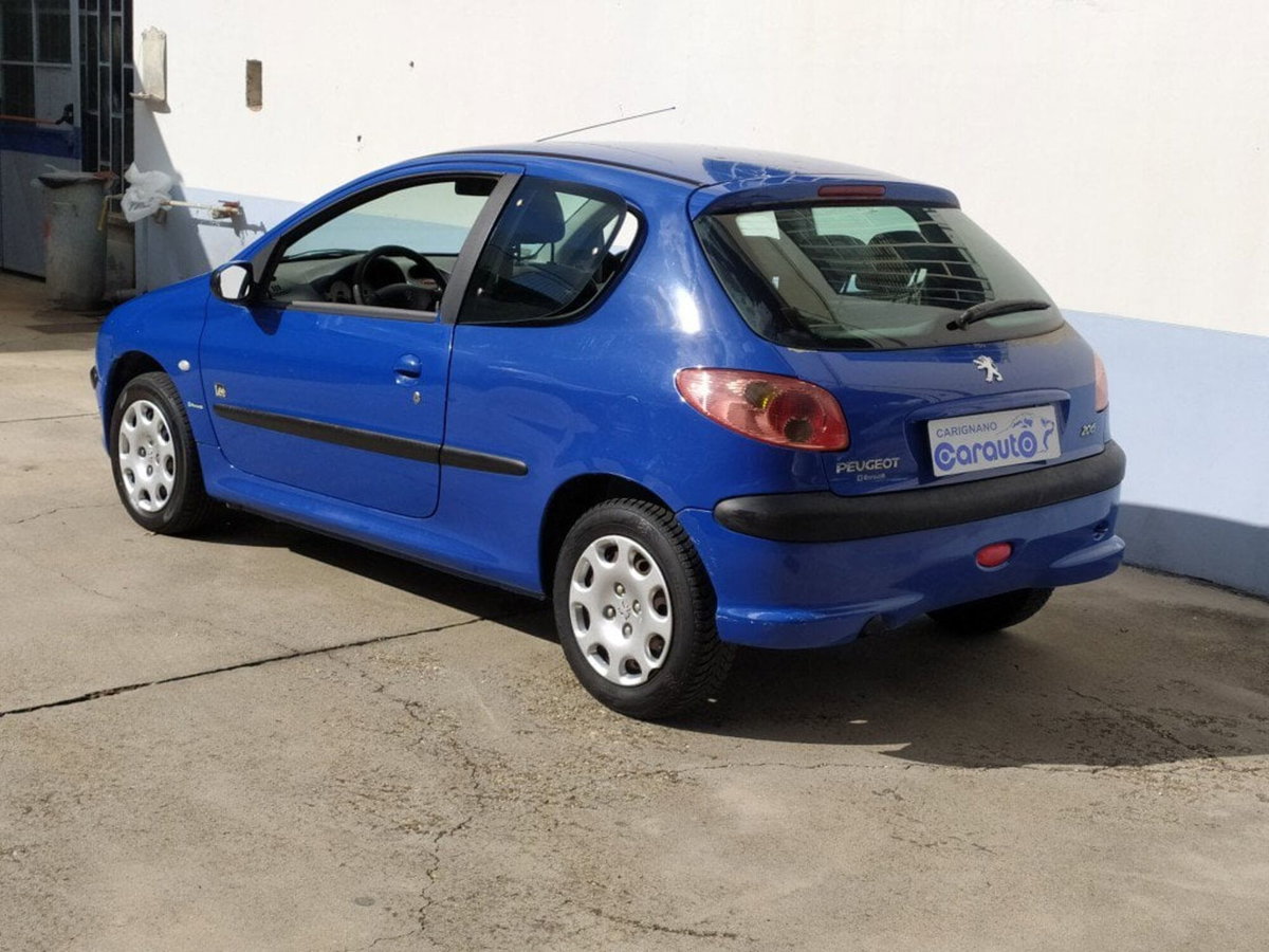 Peugeot 206 3p. Lee (5)