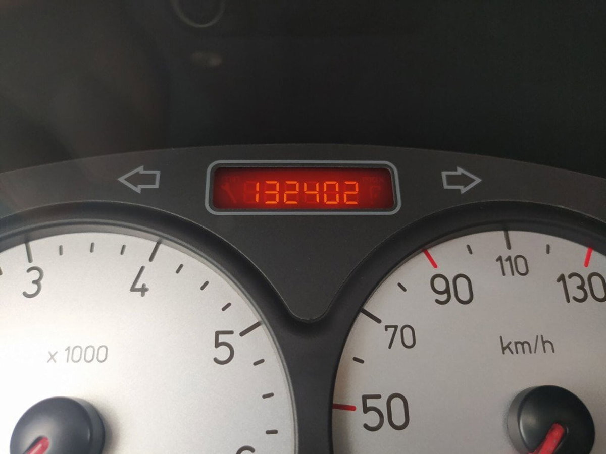 Peugeot 206 3p. Lee (6)