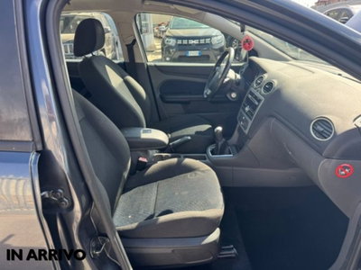 Ford Focus Station Wagon 1.6 TDCi (90CV) S.W. (12)