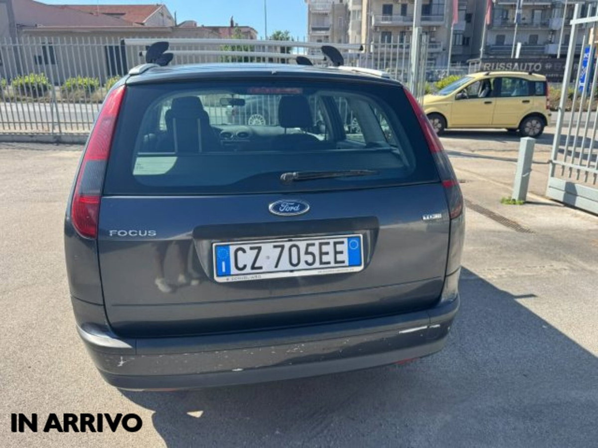 Ford Focus Station Wagon 1.6 TDCi (90CV) S.W. (4)