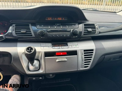 Honda FR-V 16V VTEC Comfort (10)