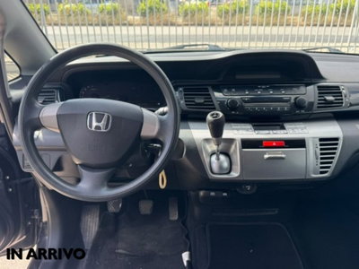 Honda FR-V 16V VTEC Comfort (15)