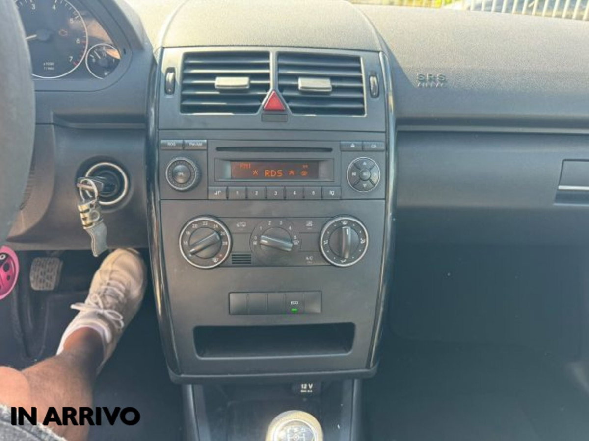 Mercedes-Benz Classe A 160 AUTOMATIC (11)