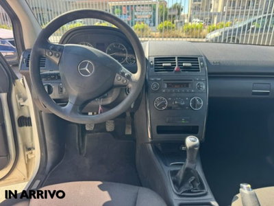 Mercedes-Benz Classe A 160 AUTOMATIC (8)