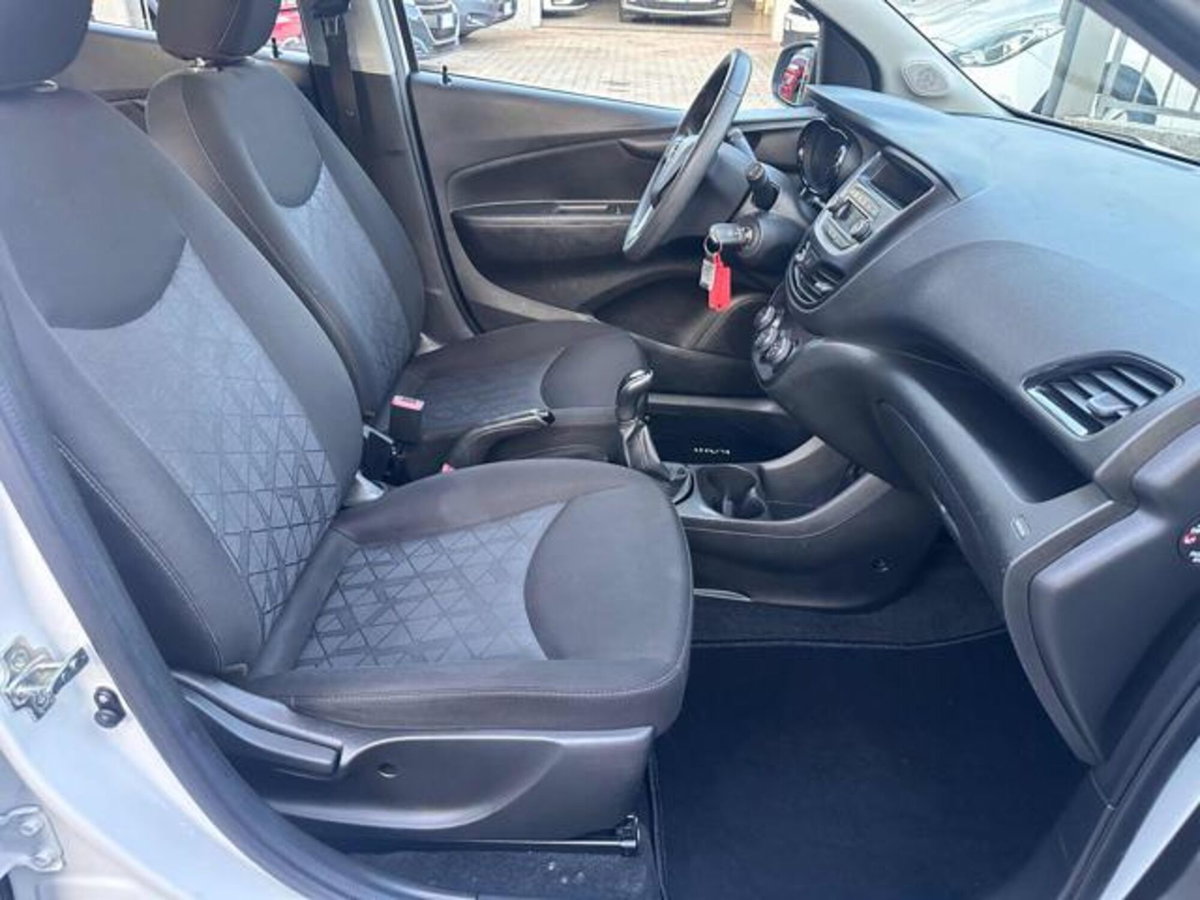 Opel Karl Rocks 1.0 73 CV (13)