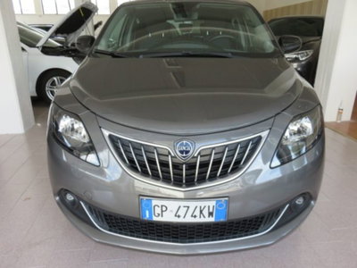 Lancia Ypsilon 1.0 FireFly 5 porte S&S Hybrid Gold Plus (11)