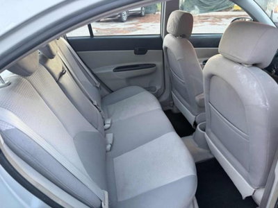 Hyundai Accent 1.4 4p. Active (7)