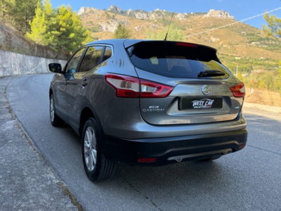 Nissan Qashqai 1.5 dCi Business (6)