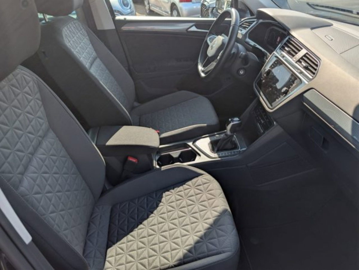 Volkswagen Tiguan 1.4 TSI eHYBRID DSG R-Line (10)