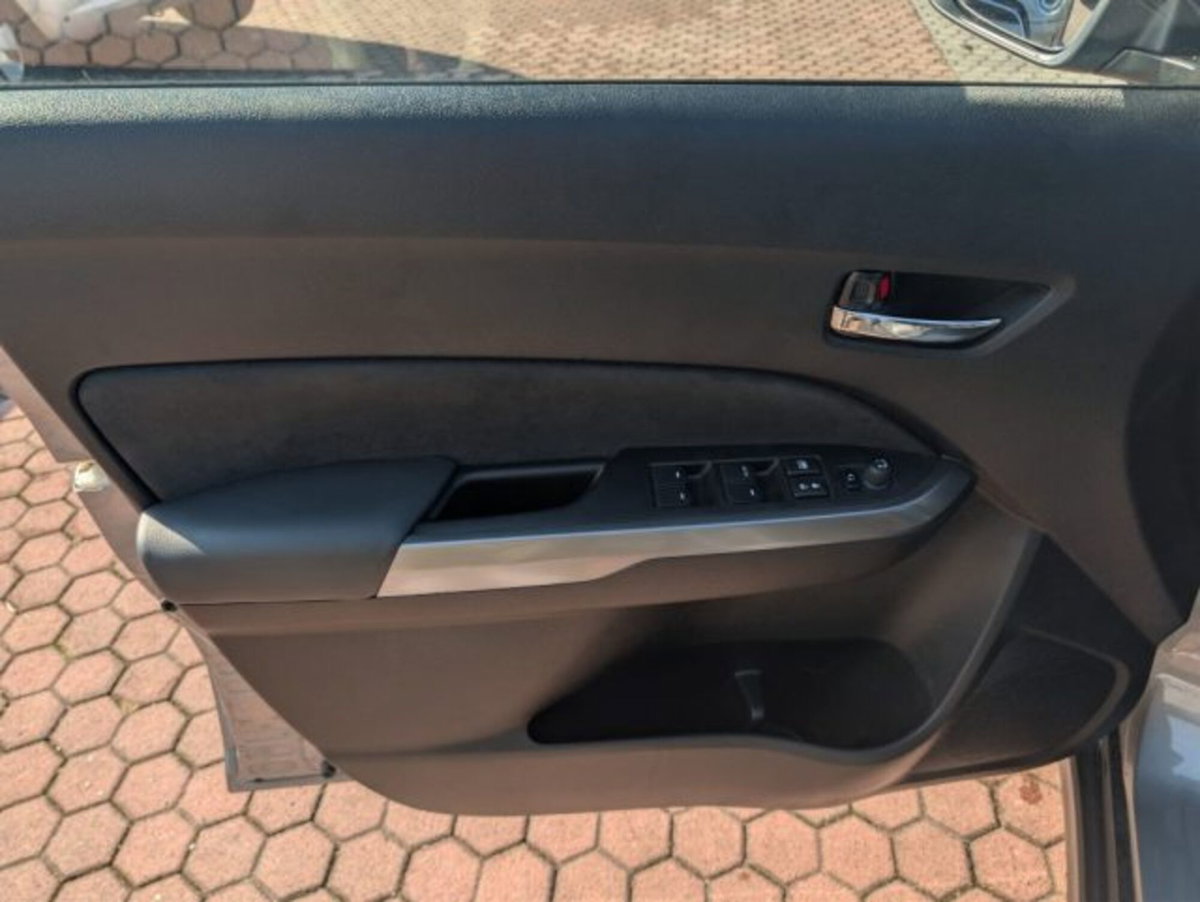 Suzuki Vitara 1.5h 140v Starview 4wd allgrip auto (19)