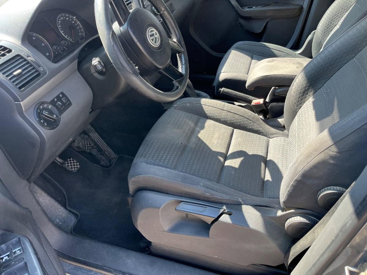 Volkswagen Touran TDI 101CV Trendline (8)