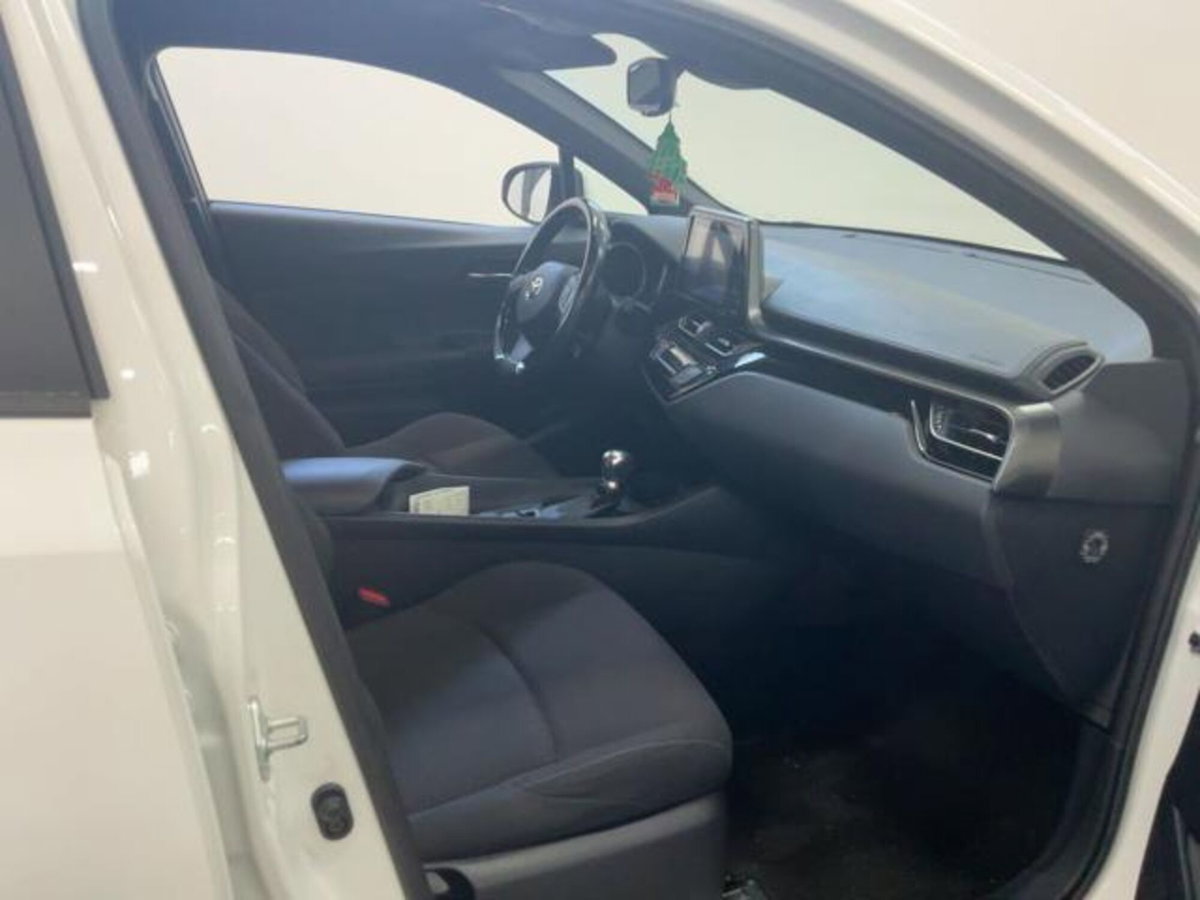 Toyota Toyota C-HR 1.8 Hybrid E-CVT Active (12)
