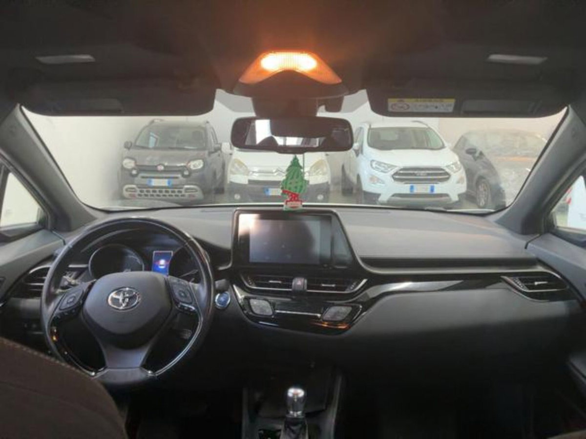 Toyota Toyota C-HR 1.8 Hybrid E-CVT Active (13)