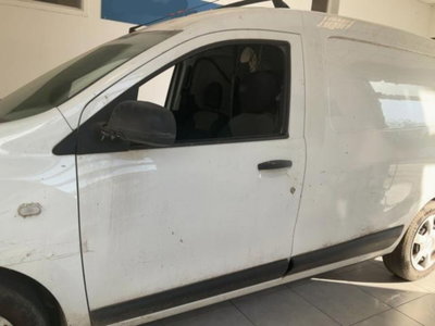 Dacia Dokker 1.6 8V 100CV Start&Stop GPL Ambiance (3)