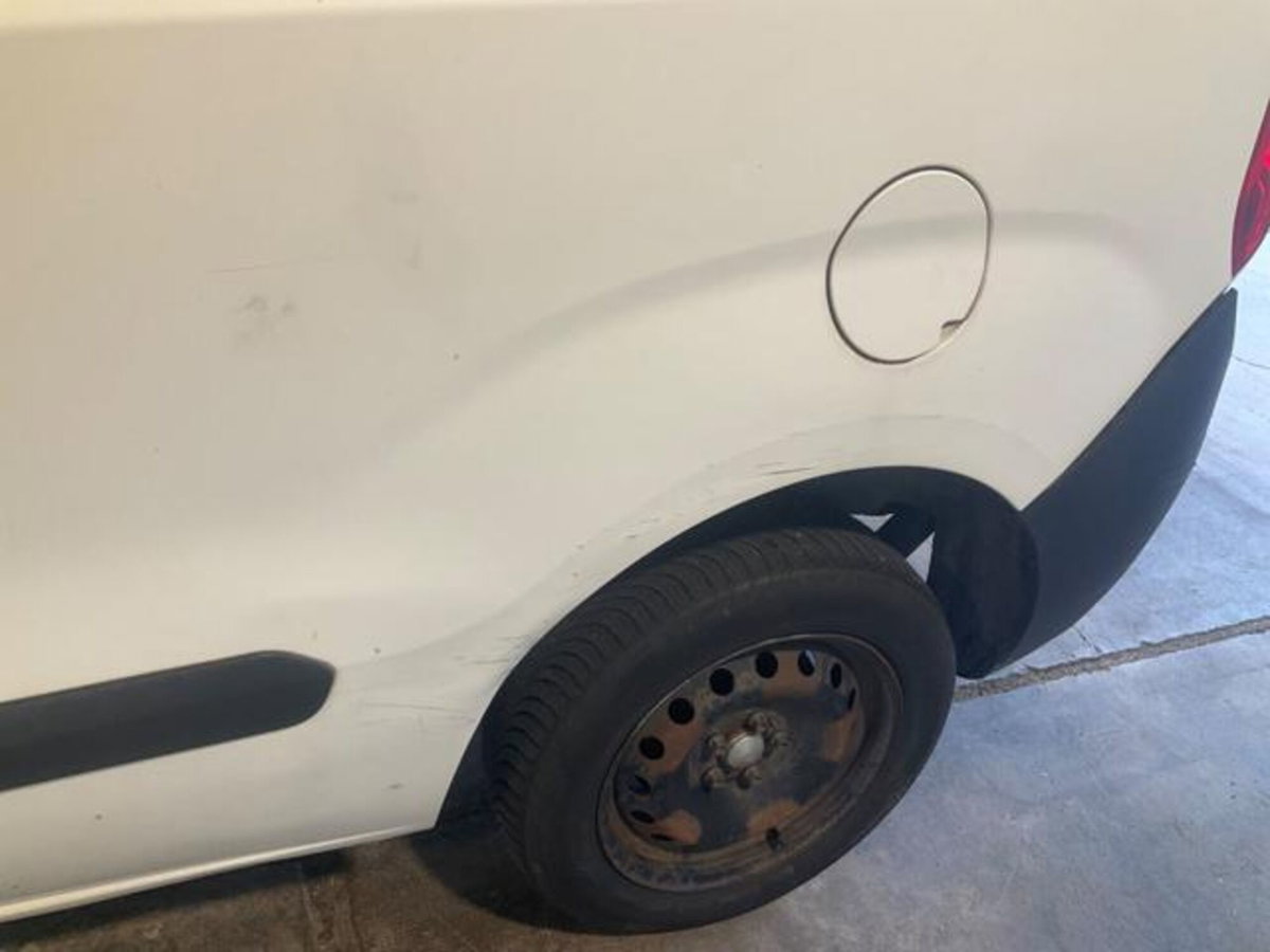 Opel Combo Tour CDTi 105CV PC-TN Club N1 (4)