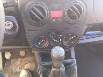 Peugeot Bipper 1.4 HDi 70CV Furgone (11)