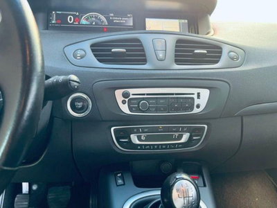Renault Scenic E-Tech Electric 1.5 dCi 110CV Limited (11)