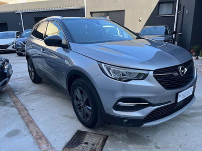 Opel Grandland X 1.5 diesel Ecotec Start&Stop aut. Design Line (2)