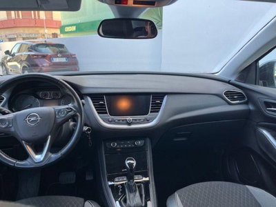 Opel Grandland X 1.5 diesel Ecotec Start&Stop aut. Design Line (6)