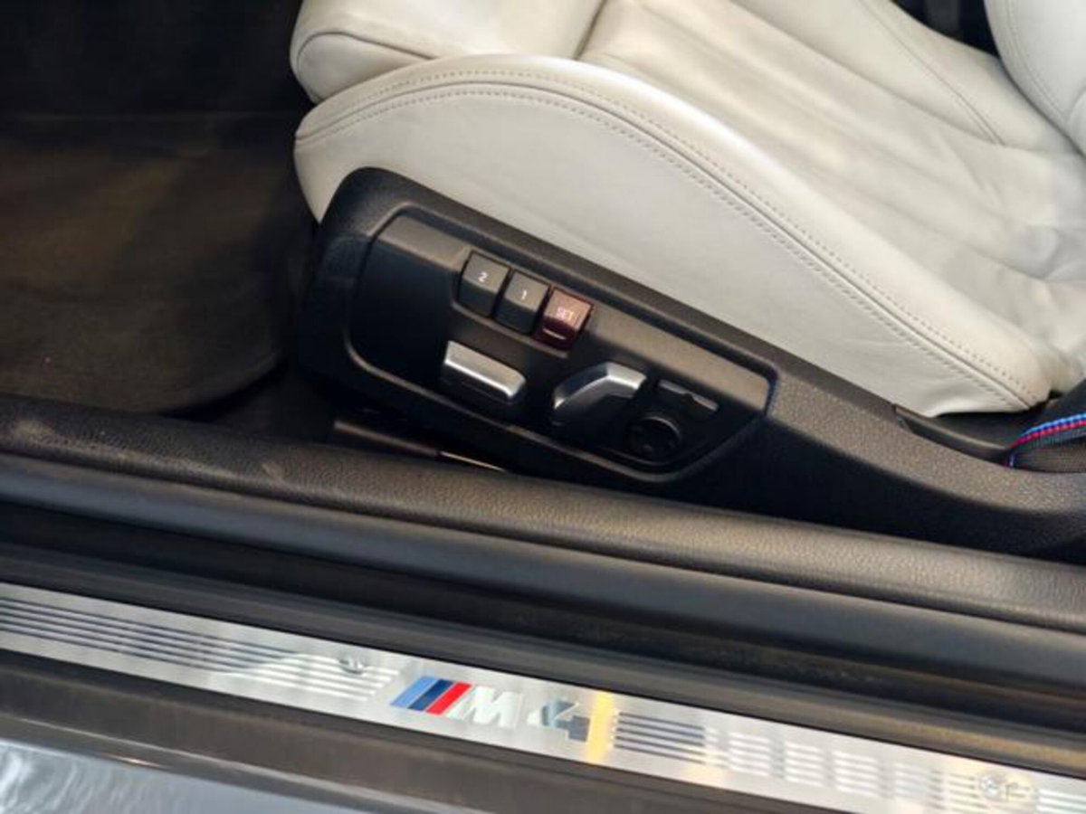 BMW Serie 4 Cabrio M4 Competition M xDrive (11)