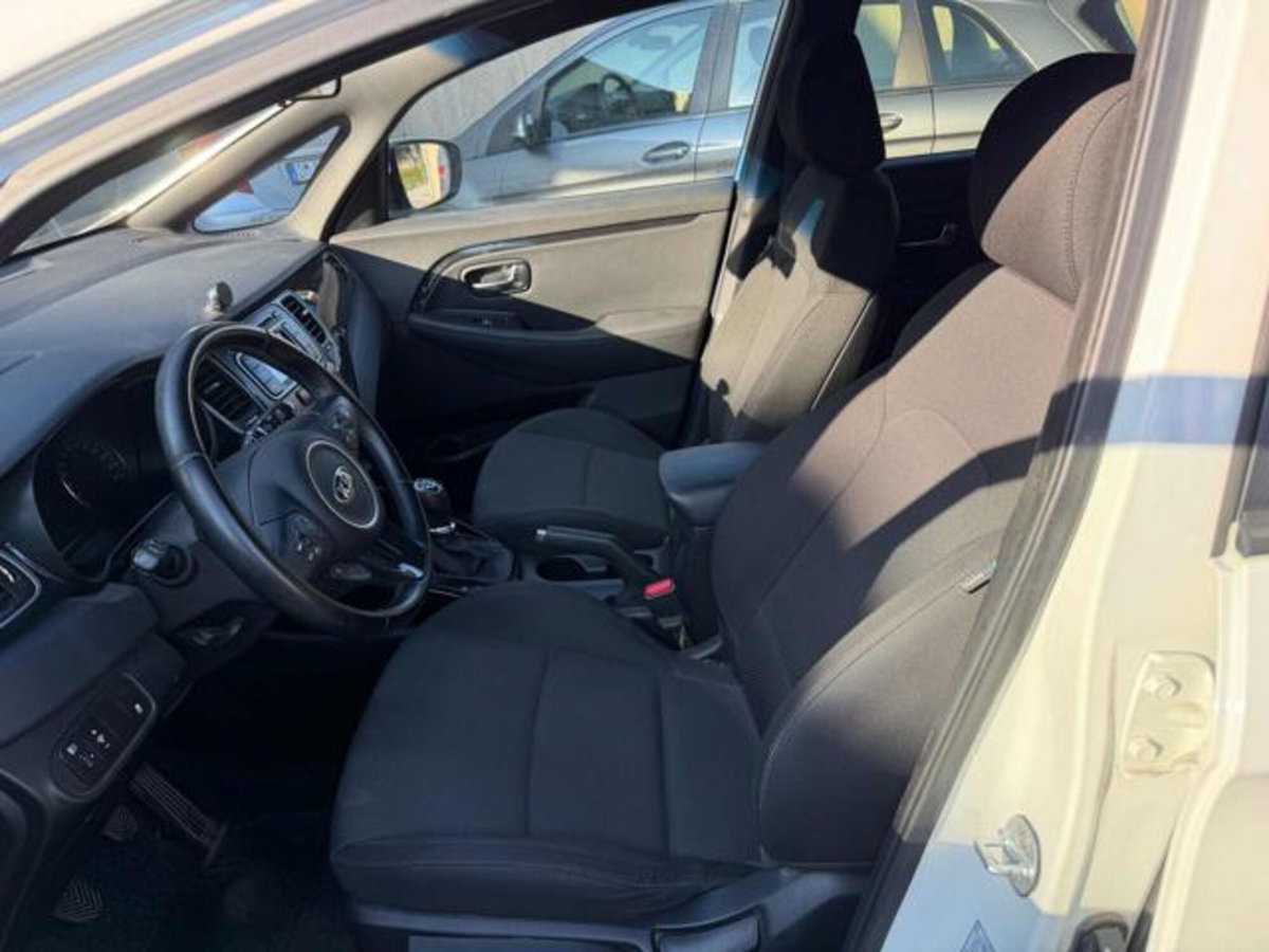 Kia Carens 1.7 CRDi 115 CV Stop&Go high tech (7)