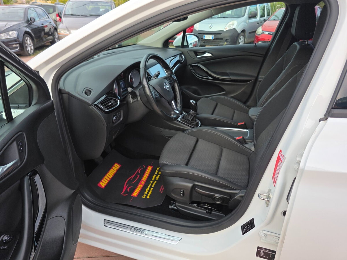 Opel Astra 1.6 CDTi 110CV Start&Stop 5 porte Innovation (17)