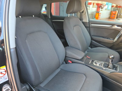 Audi A3 Sportback 1.6 TDI 116 CV (12)