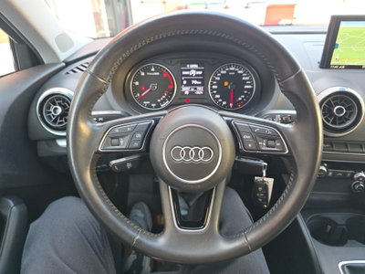Audi A3 Sportback 1.6 TDI 116 CV (18)
