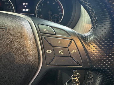 Mercedes-Benz Classe B 180 Premium (14)