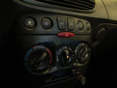 Fiat Punto Classic 1.2 5 porte Active (7)