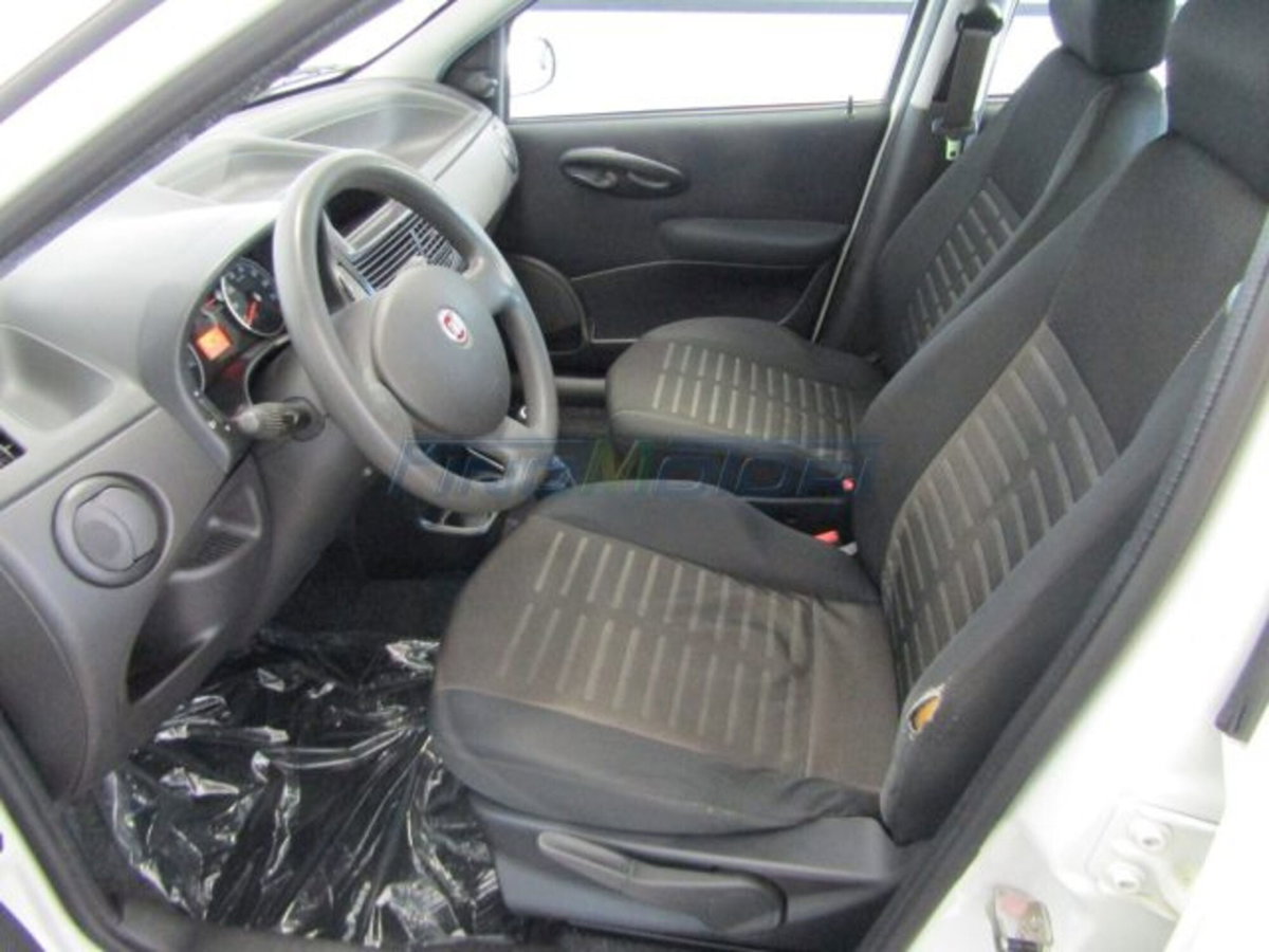 Fiat Punto Classic 1.2 5 porte Active (8)