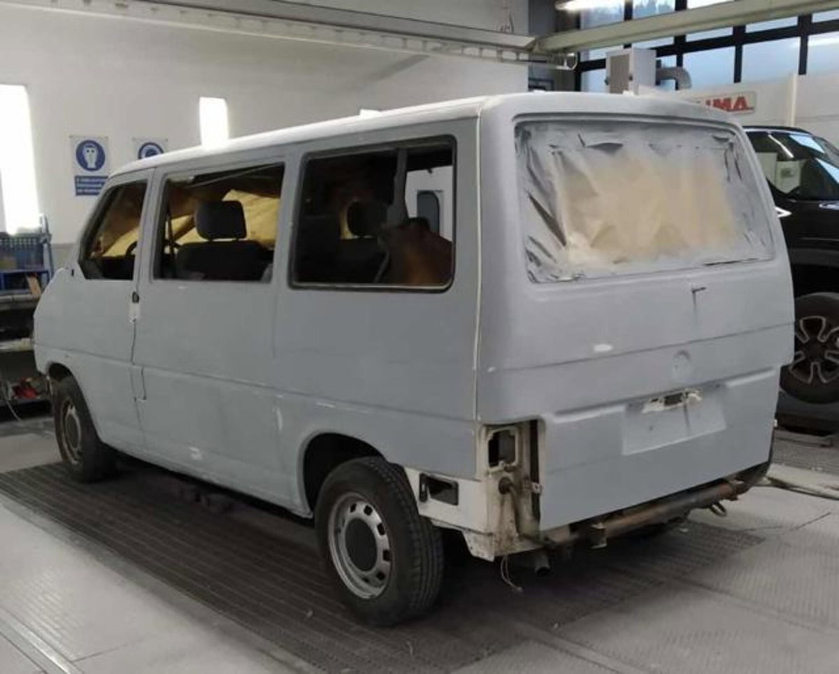 Volkswagen Veicoli Commerciali Transporter Furgone 1.9 TD cat Caravelle GL (20)