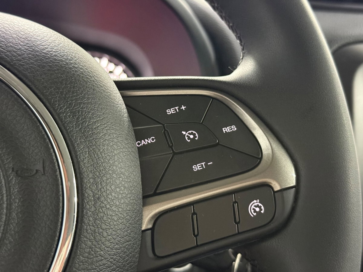Jeep Renegade 1.0 T3 Longitude (14)