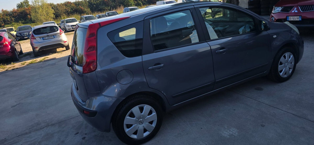 Nissan Note 1.4 16V Visia (4)
