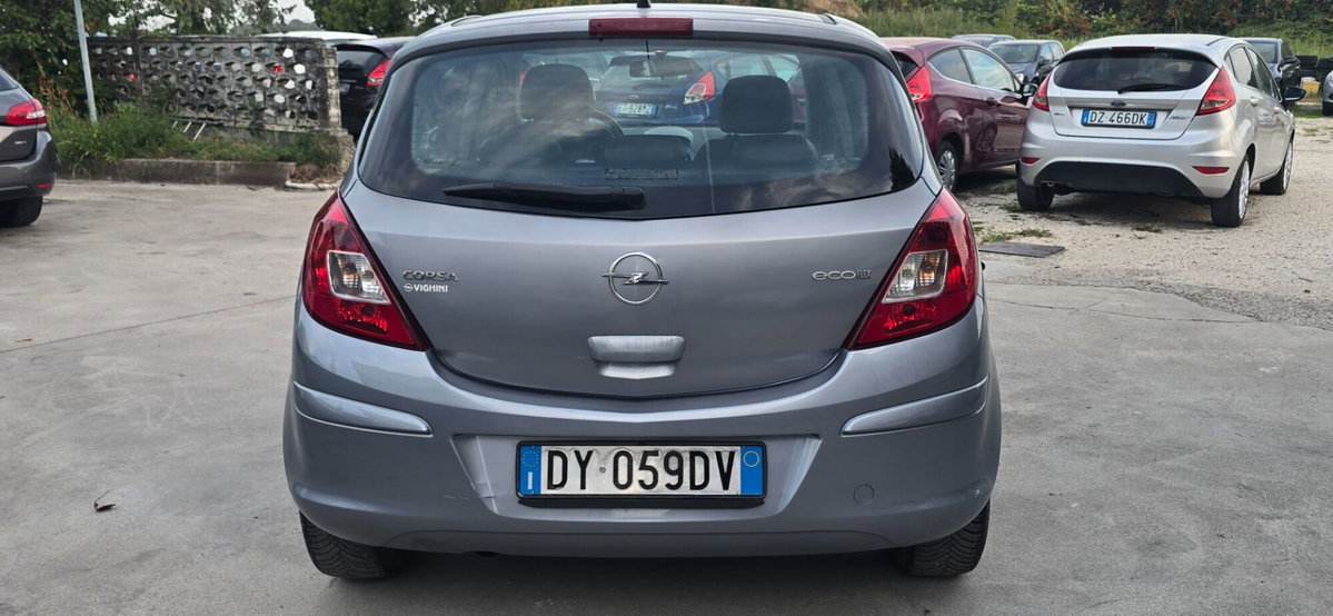 Opel Corsa 1.3 CDTI 75CV 5 porte Club (7)