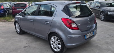 Opel Corsa 1.3 CDTI 75CV 5 porte Club (8)