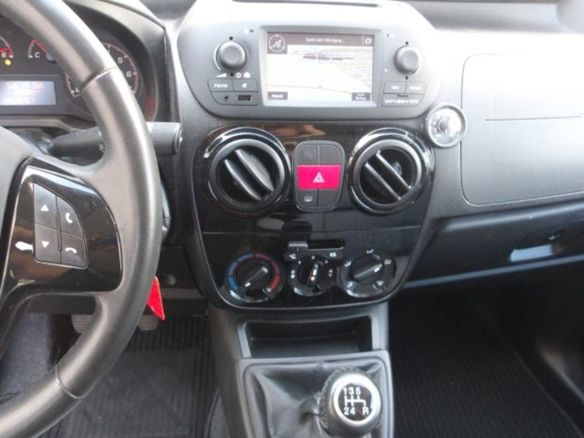 Fiat Qubo 1.4 8V 77 CV Active (11)
