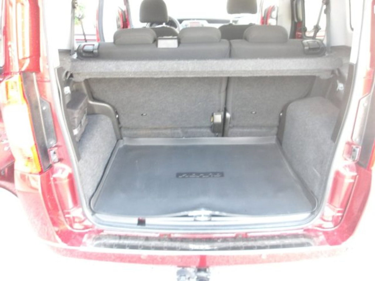 Fiat Qubo 1.4 8V 77 CV Active (18)
