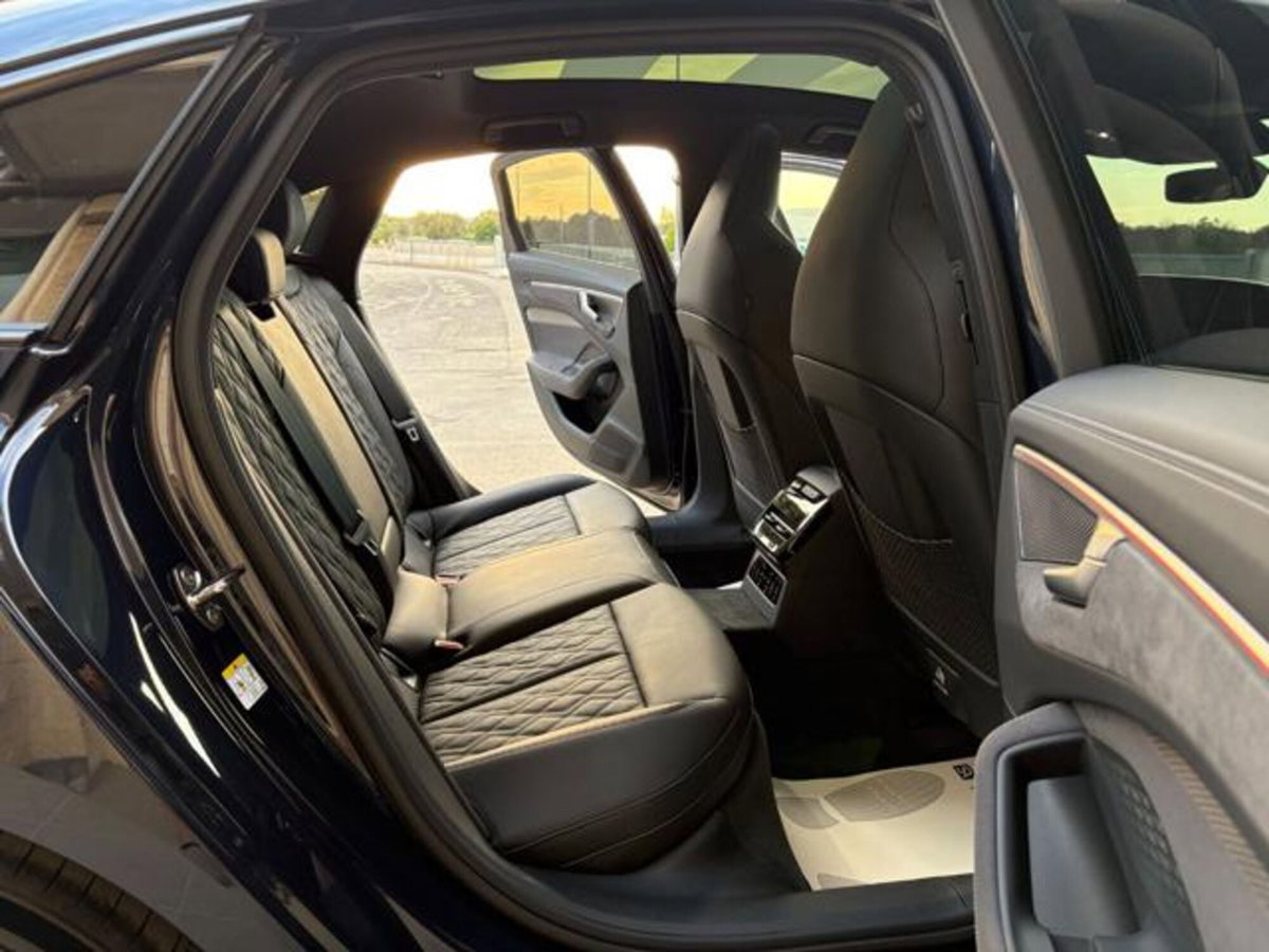 Audi A6 3.0 TDI 204 CV quattro S tronic edition (13)