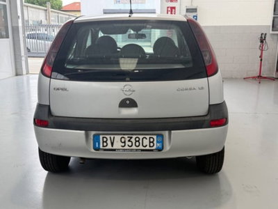 Opel Corsa 1.2i 16V cat 5 porte 'Njoy (6)