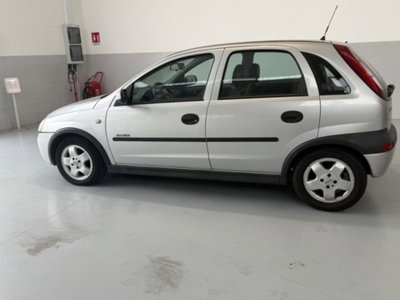 Opel Corsa 1.2i 16V cat 5 porte 'Njoy (8)