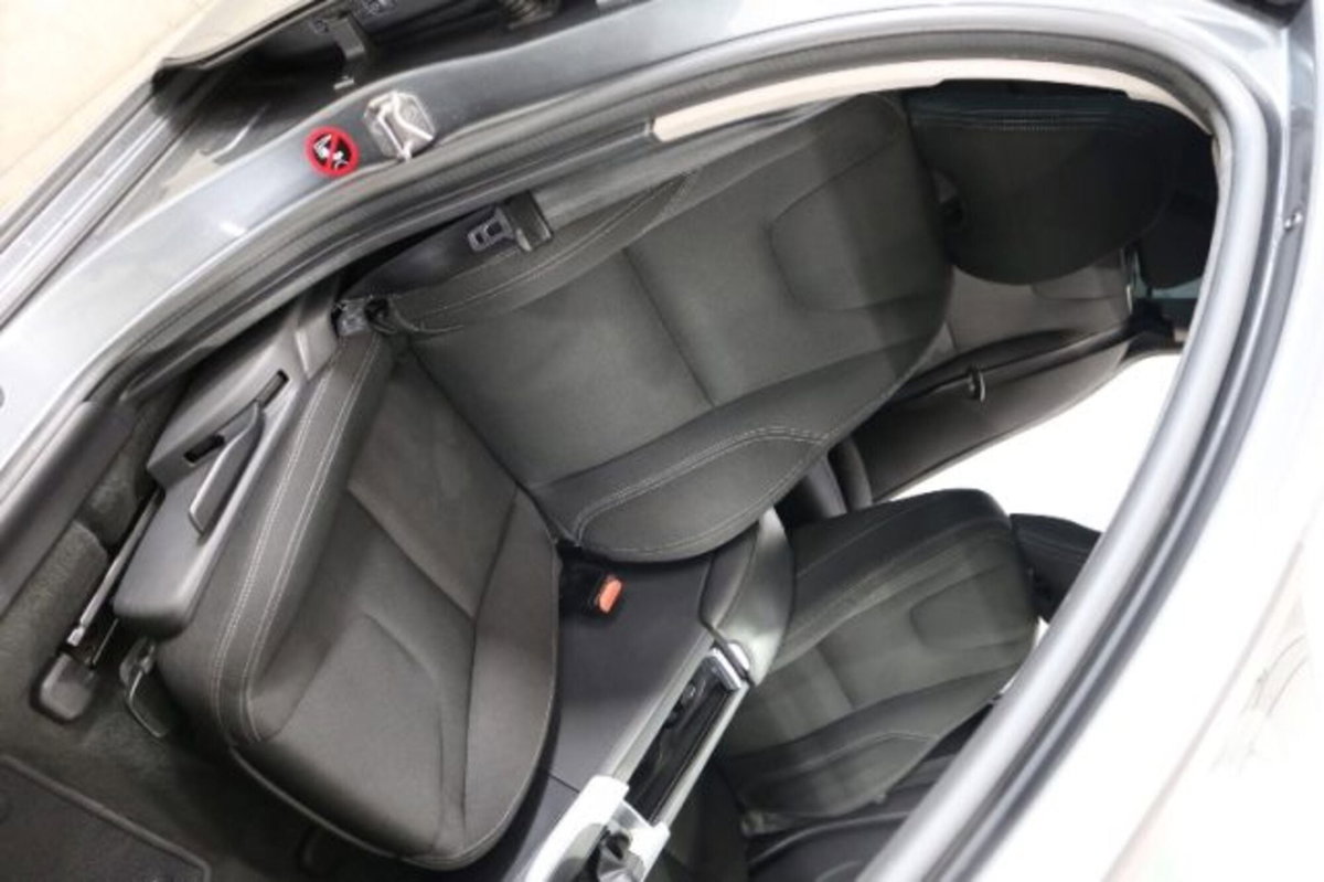 Volvo V60 D3 Momentum Business (11)