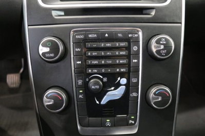 Volvo V60 D3 Momentum Business (14)