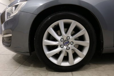 Volvo V60 D3 Momentum Business (8)