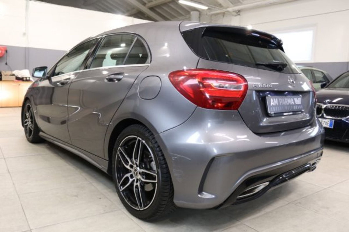 Mercedes-Benz Classe A 180 d Automatic Premium (4)
