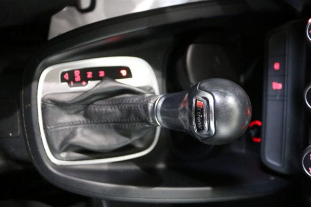 Audi A1 1.0 TFSI ultra S tronic Metal plus (15)